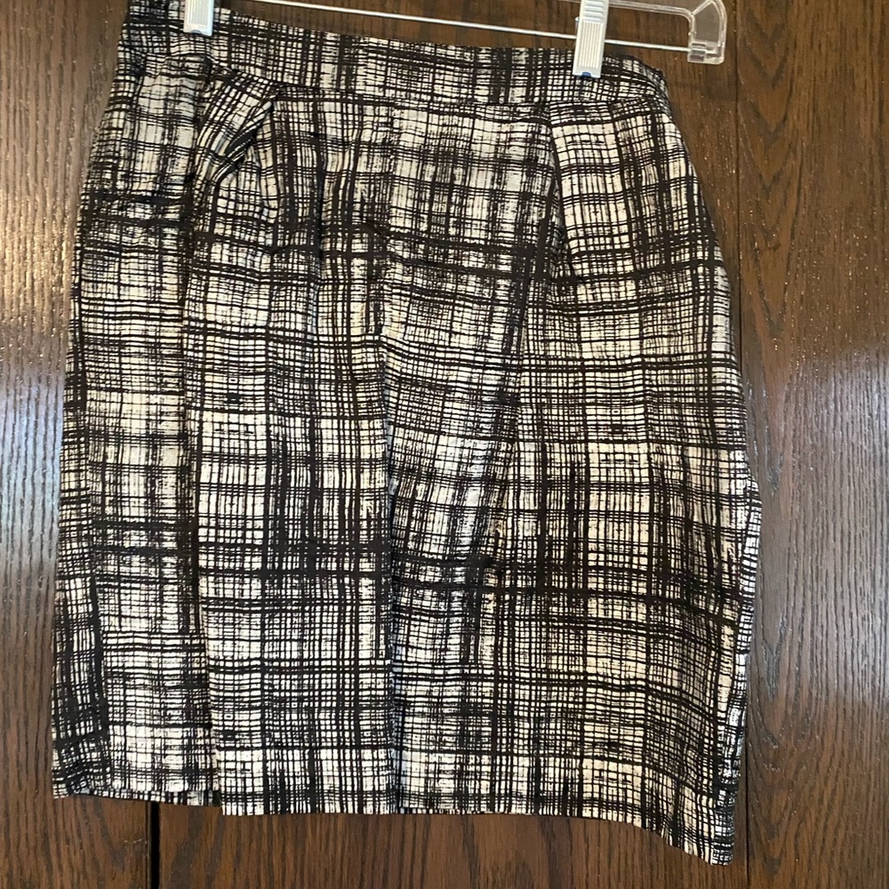 Loft skirt